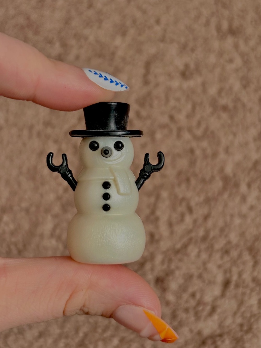 Hot Wheels Snowman Advent Calendar Figure 2022 Collectible Christmas Holiday Toy
